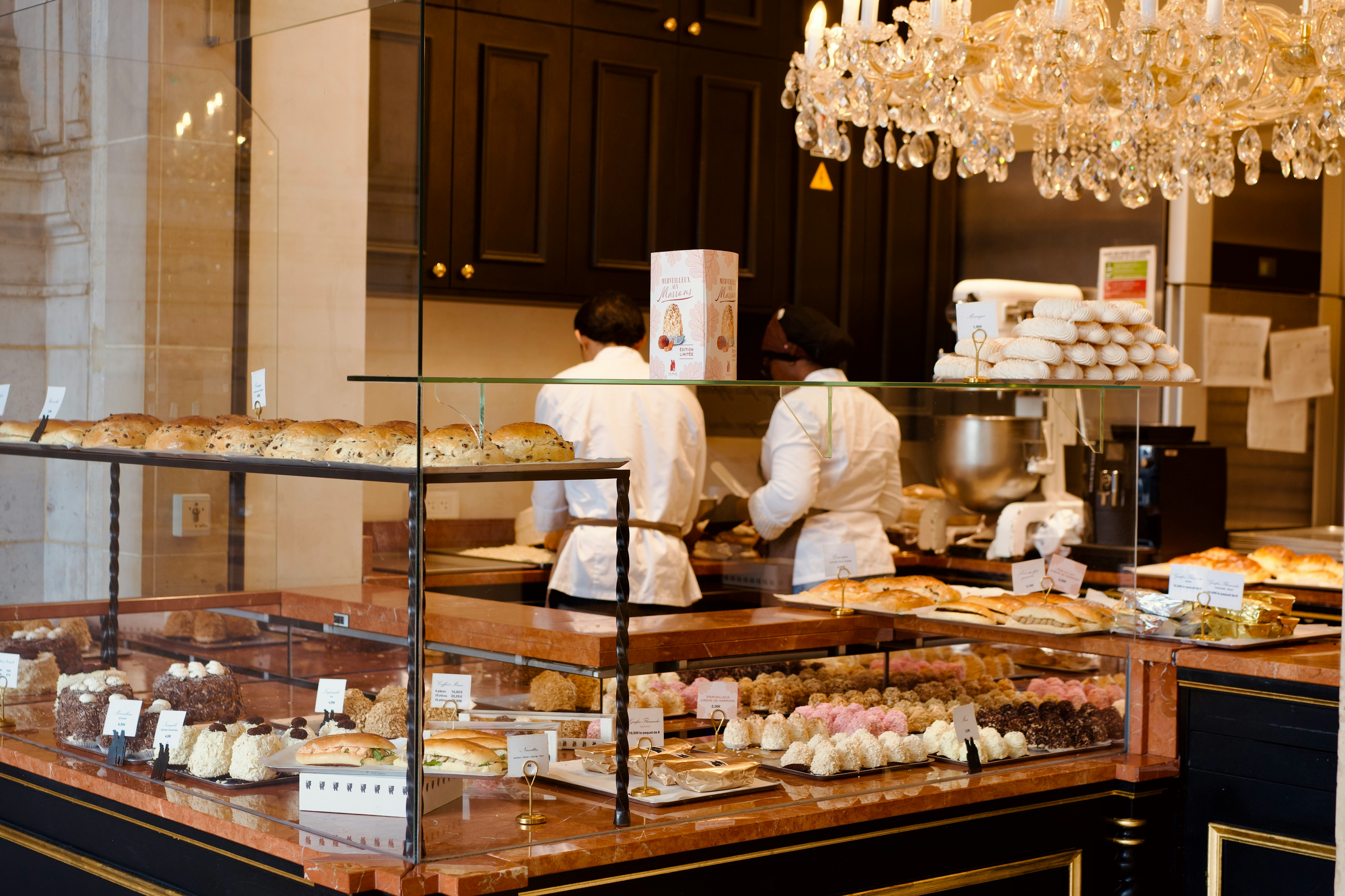 Bakeries & Confectioneries
